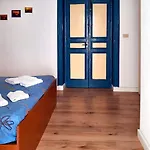 Flamingo Room