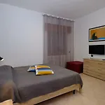 Emporium Guest House