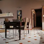 Casa Vacanza Nel Vicolo