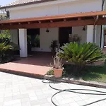 Villa Immersa Nel Verde