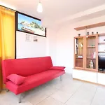 Giardini Naxos Bright Apartments With Balcony