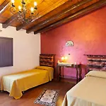 Charming Holiday Home In Sciacca With Swimming Pool