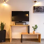 Dolce Apartment In The Historical Center Of Life