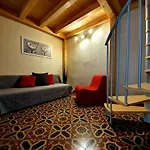 Lina'S House