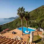 Villa Le Suites Sul Golfo Di Taormina,Con Piscina Infinity A Strapiombo Sul Mare