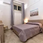 Garden House: Apartments And Rooms For Holidays