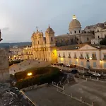 La Casa Nella Piazza