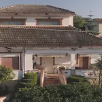 Lodico Country House