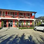 Pensiune La Roca