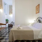 Salomone Apartments I By Wonderful Italy