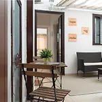 Agathe Guest House