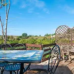 Spacious House In Lido Di Noto With Terrace And Garden