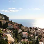 Charming Apartment In Zafferana Etnea With Mountain View 65 M²