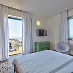 Home Del Corso