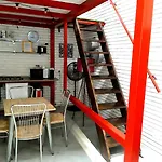 Niura Loft One