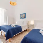 Le 4 Perle Apartments