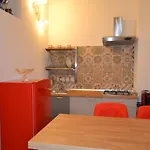 Neaiton Suite