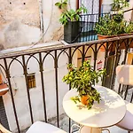 Charming Studio In The Heart Of Historic Center