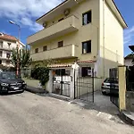 Casa Leone