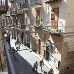 Casa Saraceni