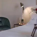 Sikelia Suites