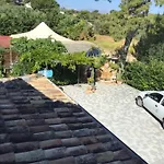 Villa Rogis