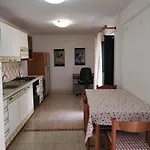 Archia