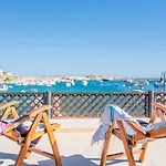 Kalammare Apartments