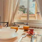 Taormina Apartments
