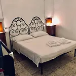 Casa Della Lampara