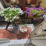Luna & Marte, Taormina Center -