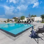 Elsa Garden Charme & Luxury Villa