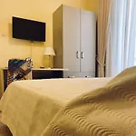 Al Centro Del Corso