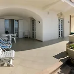 Villa Sorrentino- Sulla Spiaggia, Vista Mare, Aria C.