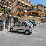 Taormina Comfortable Apartment With Terrace