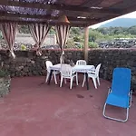 Residenza Dei Baroni - Dammusi Bed&Relax Pantelleria