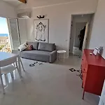 Idda, Vista Mozzafiato E Mare Dentro Casa