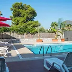 Luxury Beachfront Apartment Taormina Pool And Parking