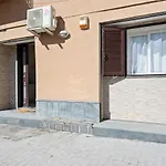 Catania Modern Beige Apartment
