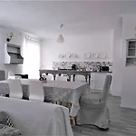 Bianca Cordari House