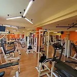 Chalet Indipendente Con Parcheggio Privato Servizio Palestra