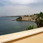 Casa Al Castello Con Balcone Sul Mare