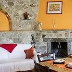Cottage In Gaggi