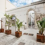 Ficopala Suites
