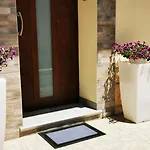 Perla Del Sud - Guest House