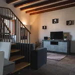 Giro Nel Mondo Apartments