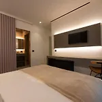 Civic03 B&B