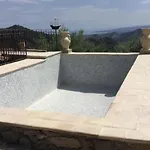 Charming Cottage In Gaggi With Swimming Pool