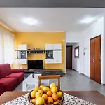 La Casa Di Marta