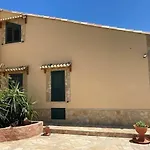 Fabulous Holiday Home In Campofelice Di Roccella With Pool